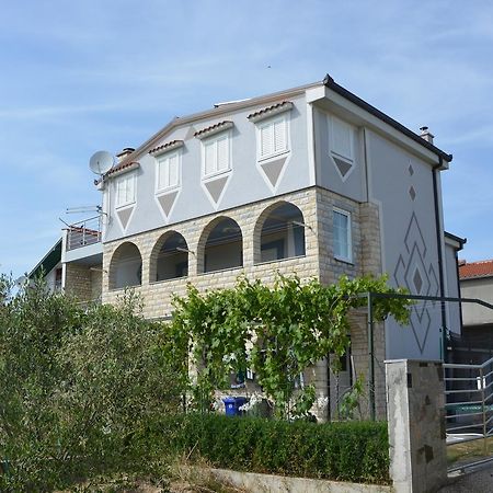 Apartments Petar & Anka Biograd Na Moru Ngoại thất bức ảnh