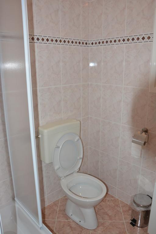 Apartments Petar & Anka Biograd Na Moru Phòng bức ảnh