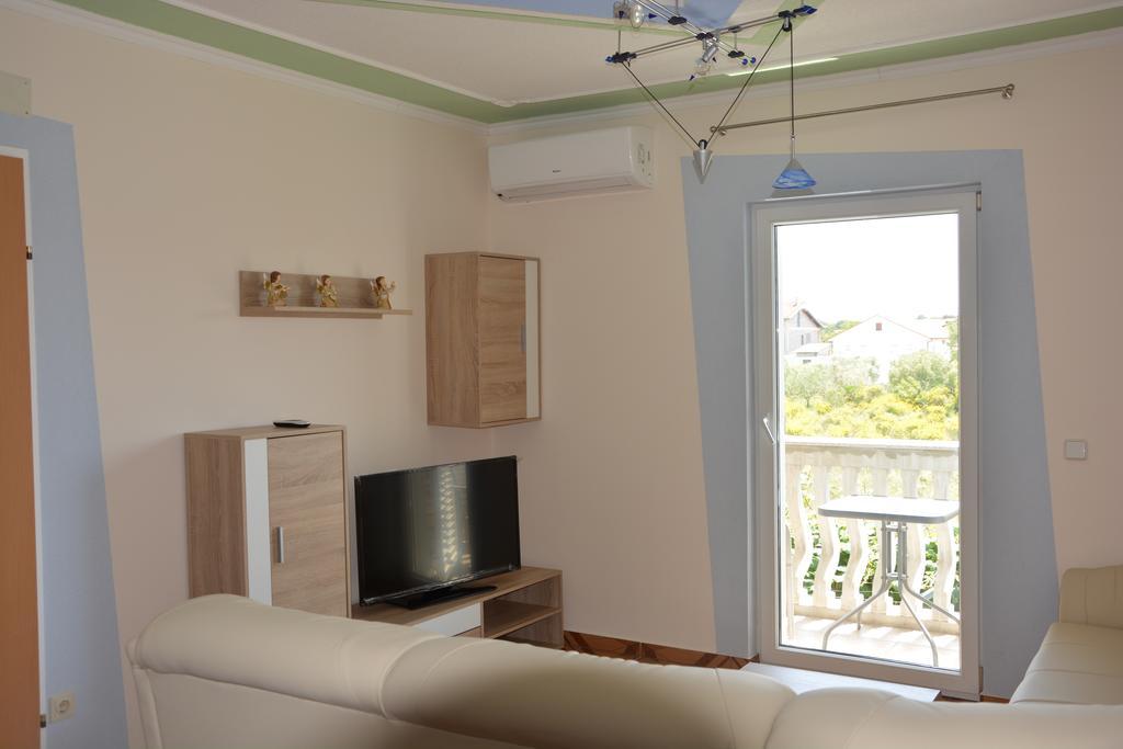 Apartments Petar & Anka Biograd Na Moru Ngoại thất bức ảnh