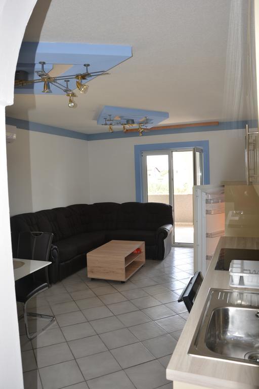 Apartments Petar & Anka Biograd Na Moru Ngoại thất bức ảnh